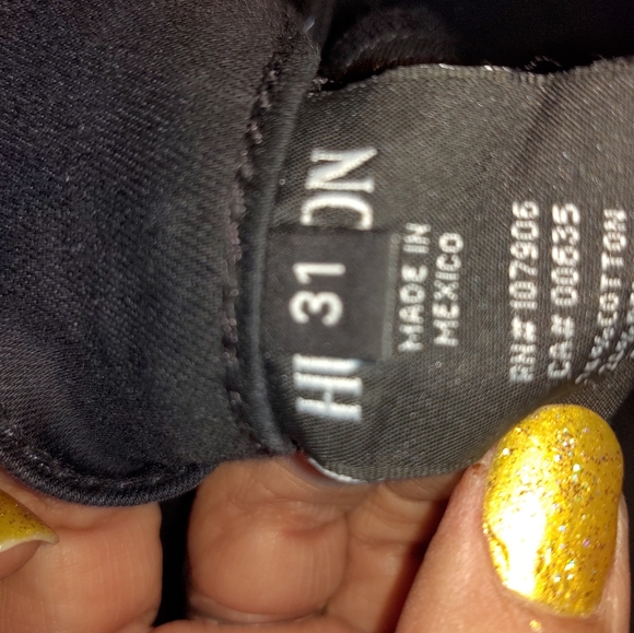 Hudson Crop Harkin Super Skinny With Cuff - Picture 3 of 8